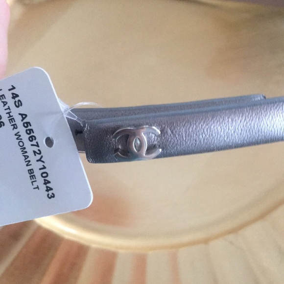 Silver Authentic new Chanel belt - Picture 3 of 3